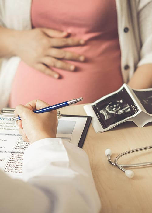 Pregnant mother medical screening for donation